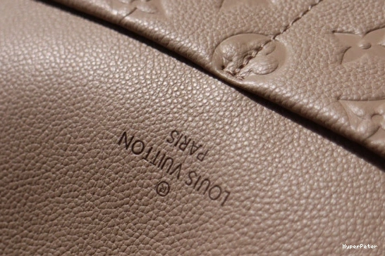 LOUIS VUITTON MAIDA HOBO 0722